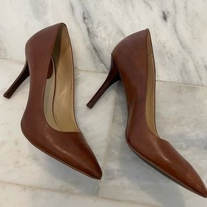 Kenneth Cole Brown Leather Pumps